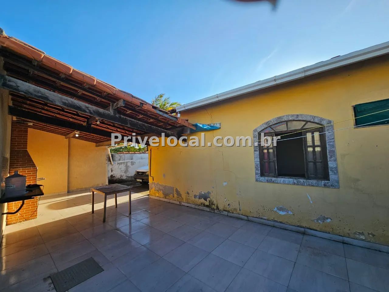 Bela casa com amplo espaço