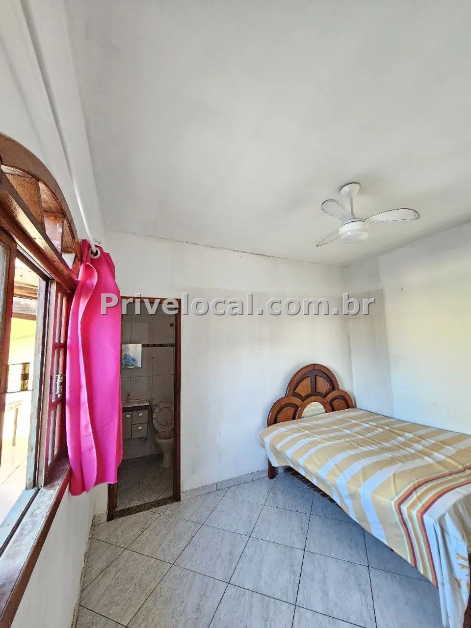 Bela casa com amplo espaço