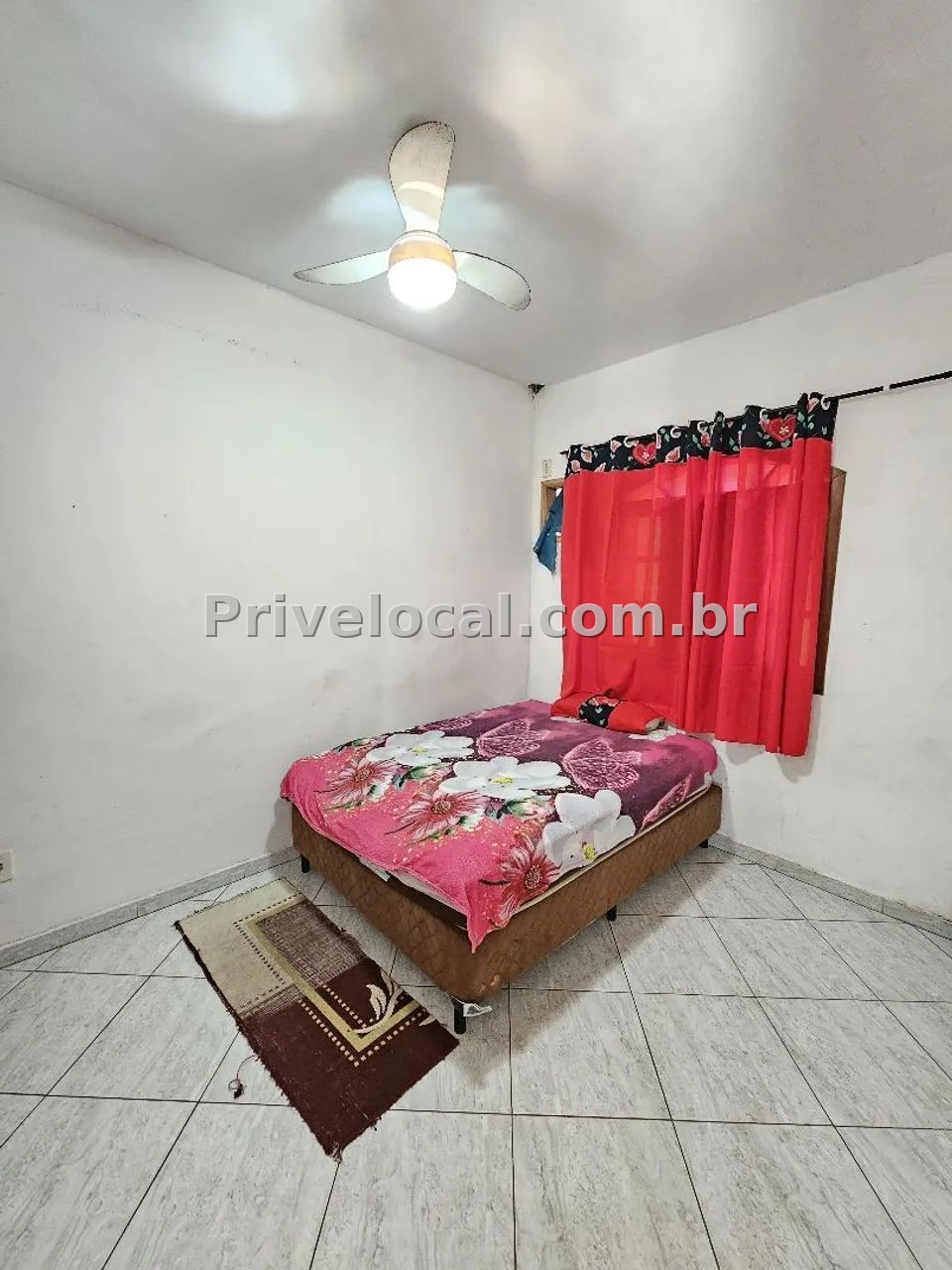 Bela casa com amplo espaço