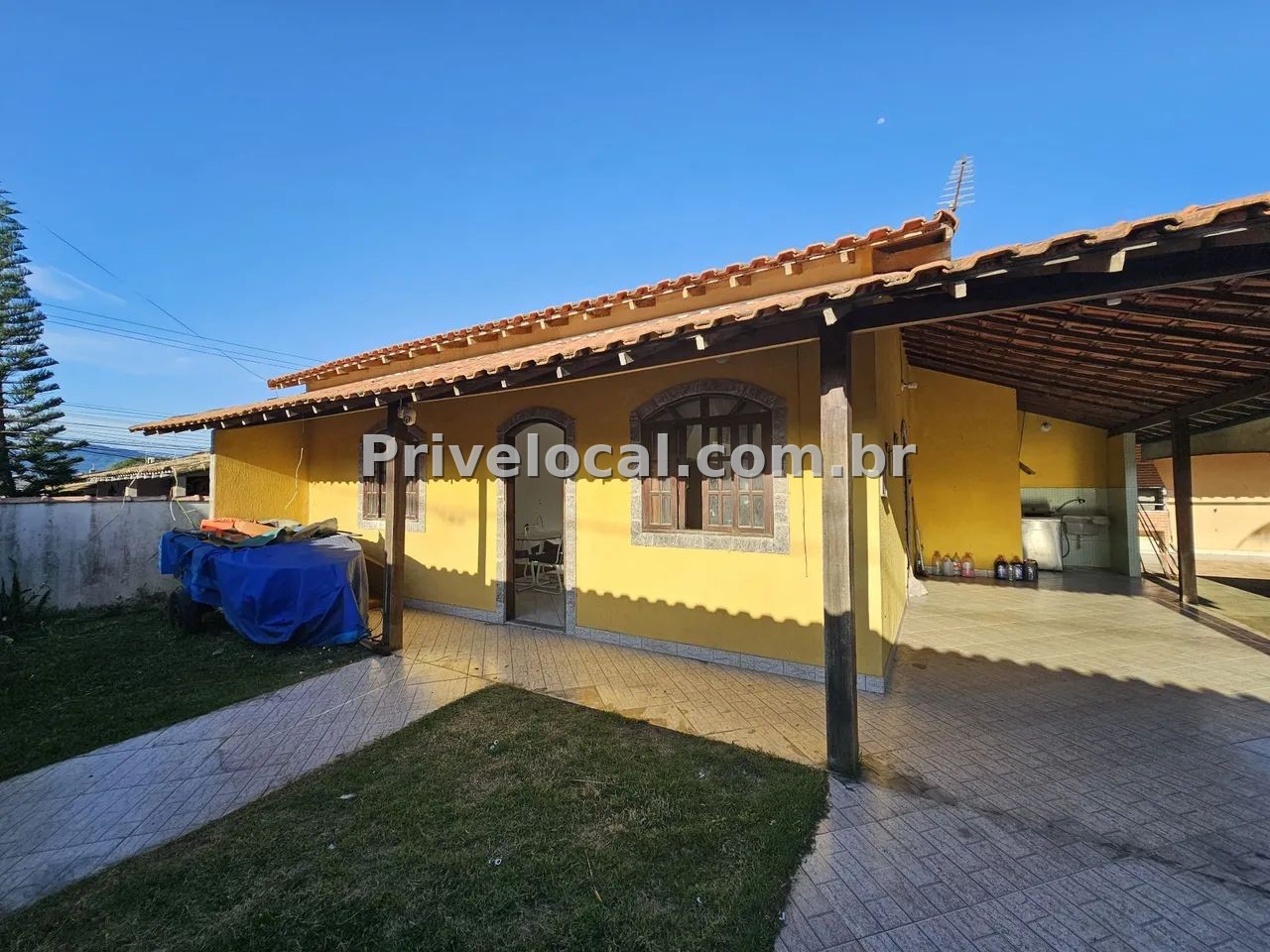 Bela casa com amplo espaço