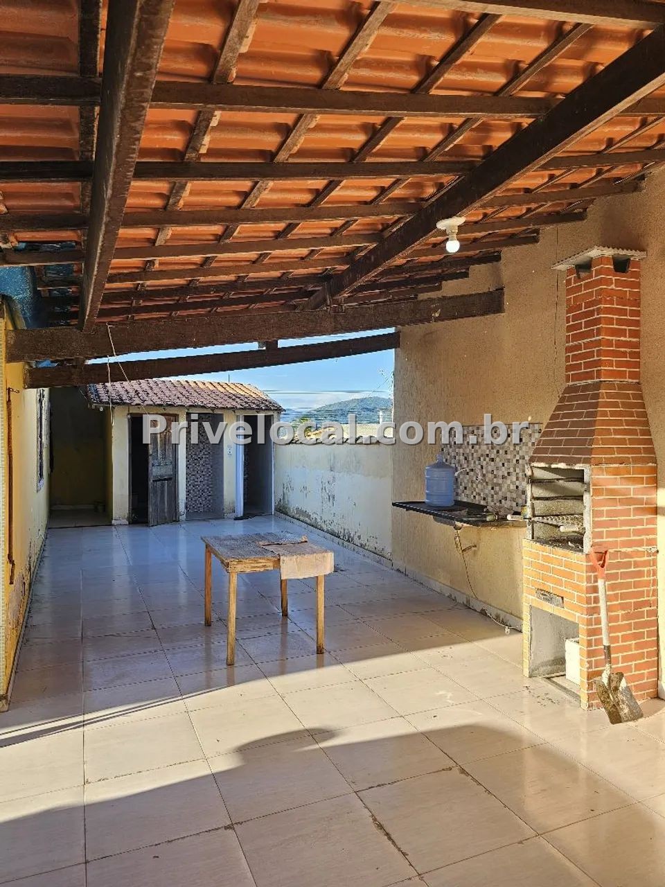Bela casa com amplo espaço